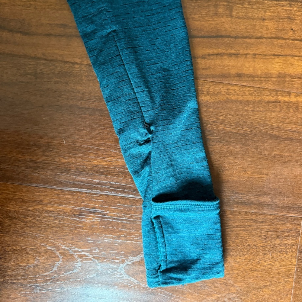Nike Sphere Element Running Top size small - Picture 4 of 5